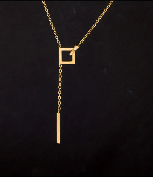 Hochwertige goldfarbene Edelstahl-Halskette im Hip-Hop-Stil, verstellbar, perfekter Frauenschmuck – ideal als Geschenk zu Geburtstag oder Valentinstag.